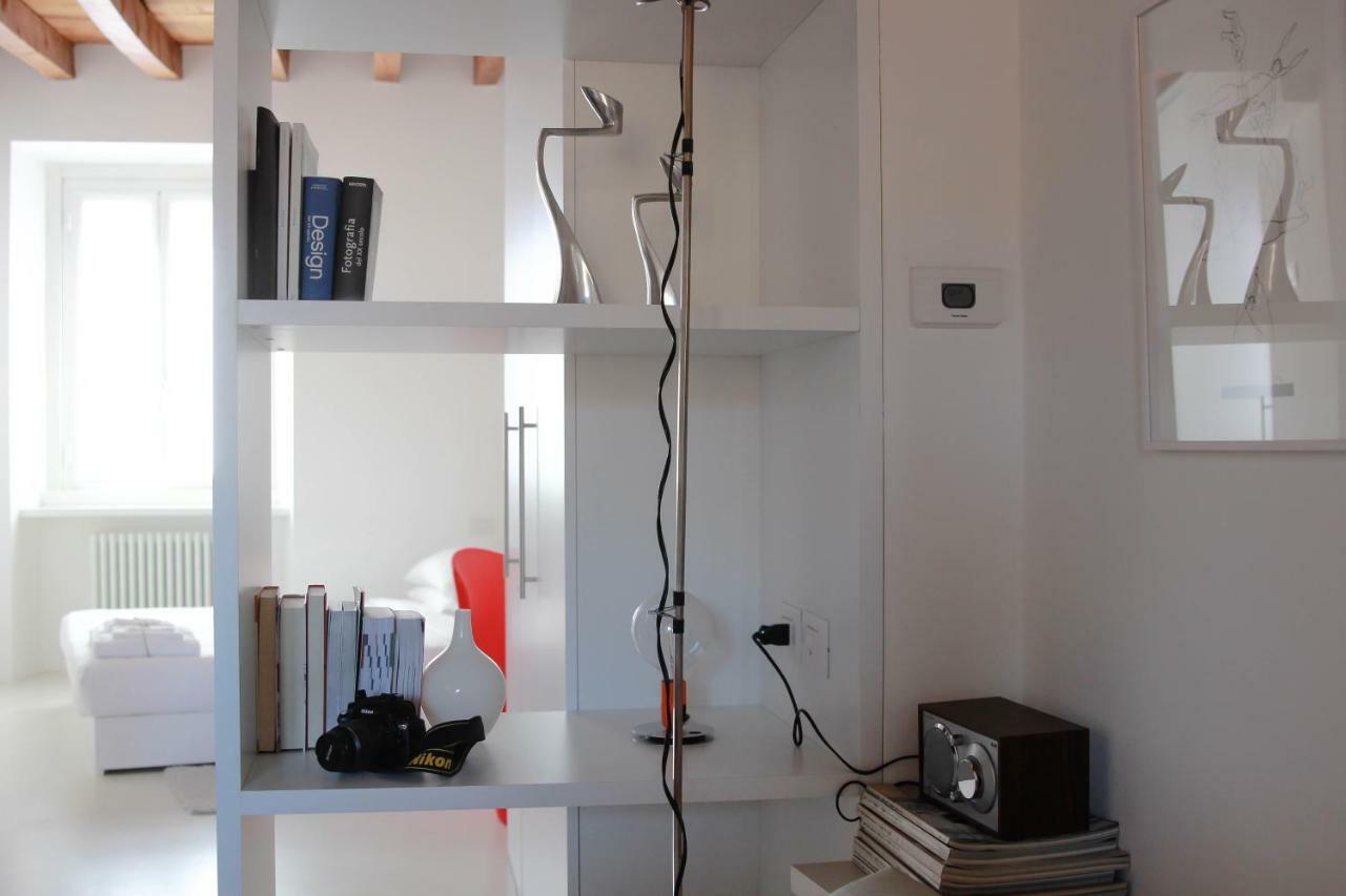 Design Apartment Porta Venezia Milão Exterior foto